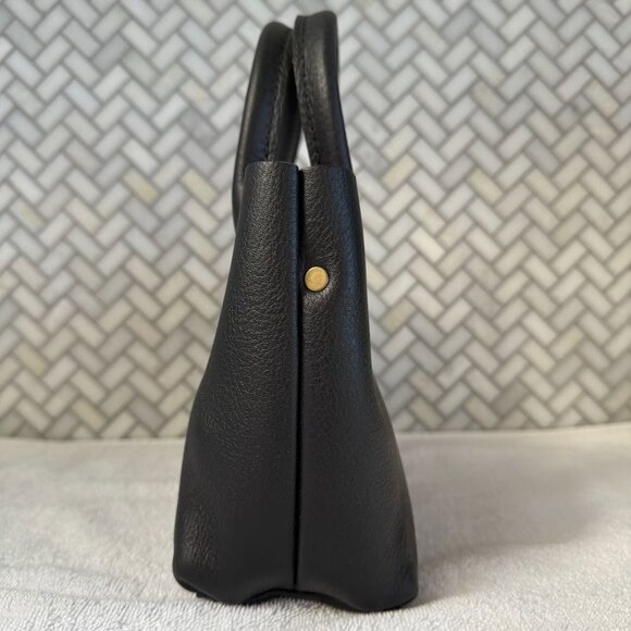 Portland Leather Classic Small Raindrop Crossbody Bag - Brand New - Picture 7 of 9